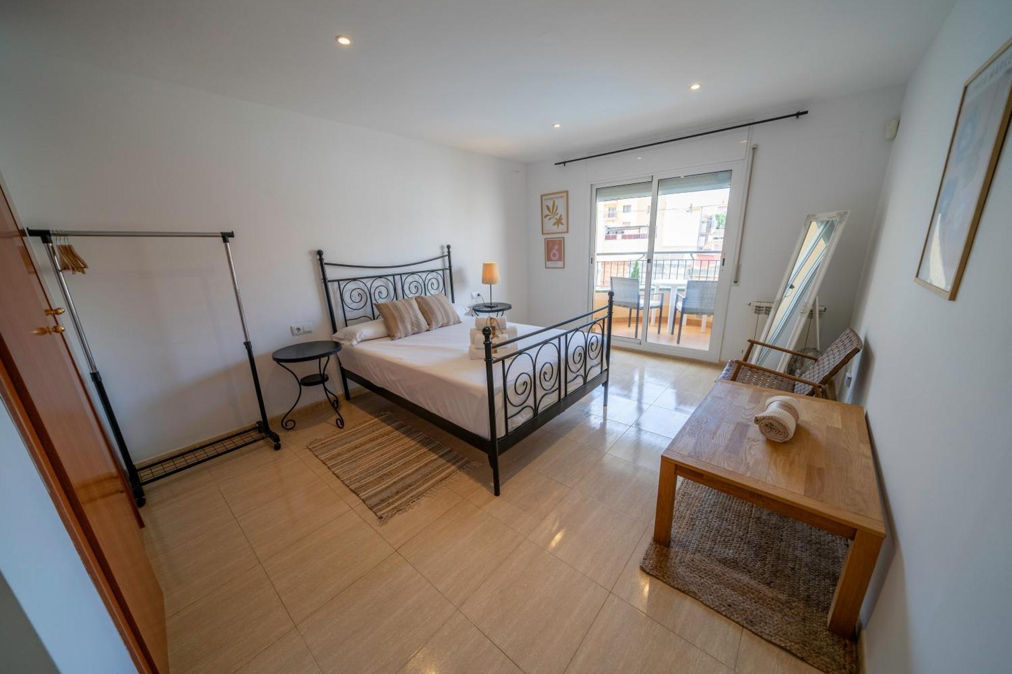 Homeholidaysrentals Atico Ocean Pineda de Mar Exterior photo